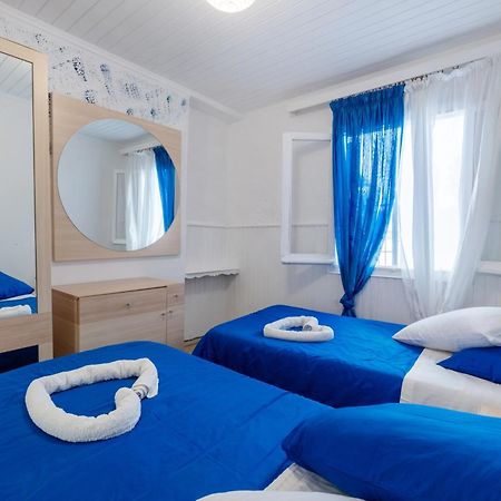 Ferienwohnung Blue House Dafnila Exterior foto